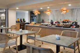 Concierge Lounge Happy Hour - Picture Of Miami Marriott Biscayne Bay -  Tripadvisor